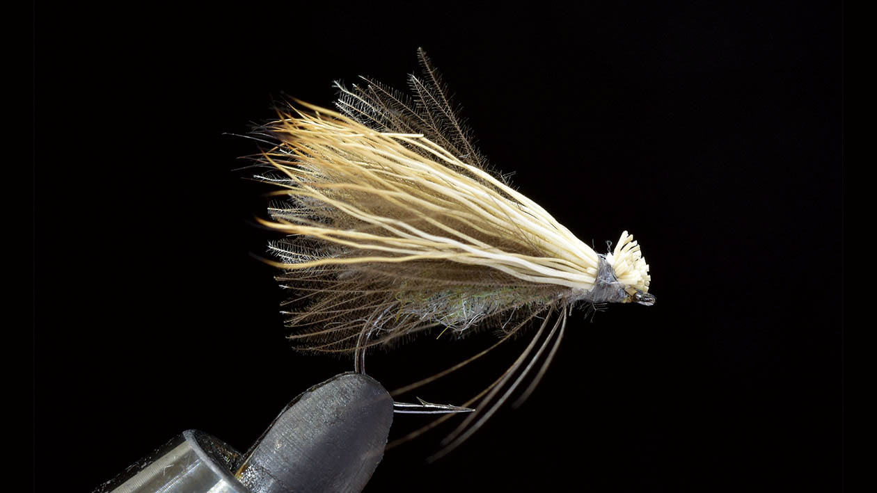 十人十色のエルクヘア・カディス2/2 ARTICLES FlyFisher ONLINE フライフィッシング専門誌フライフィッシャー  オフィシャルサイト