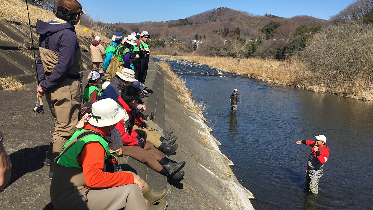 渓流ルアー・フライフィッシングVHSビデオ 渓流ルアー・フライフィッシングVHSビデオ 渓流ルアー・フライ