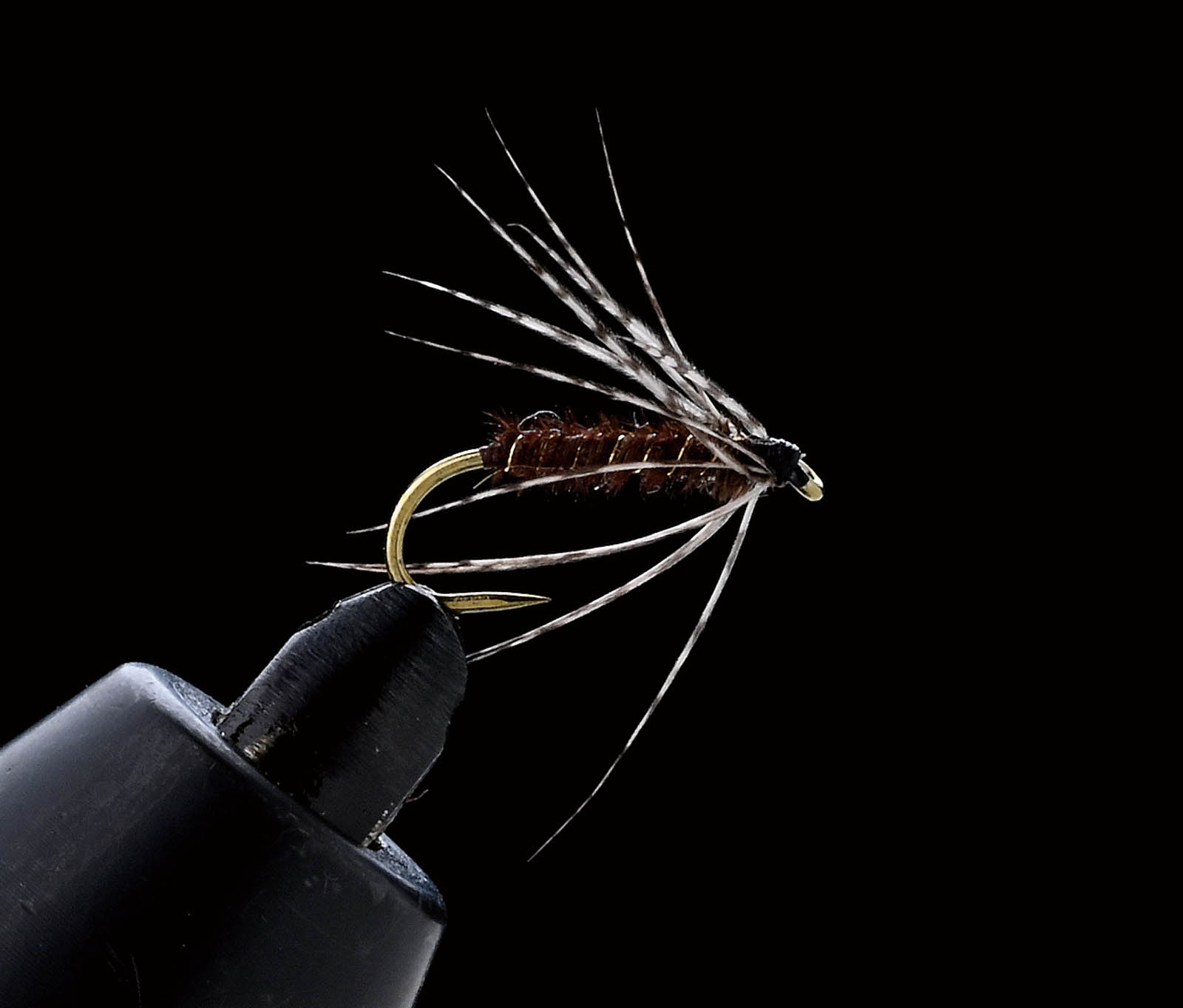 Local Flies11：東北の渓流用フライ-05 | ARTICLES | FlyFisher