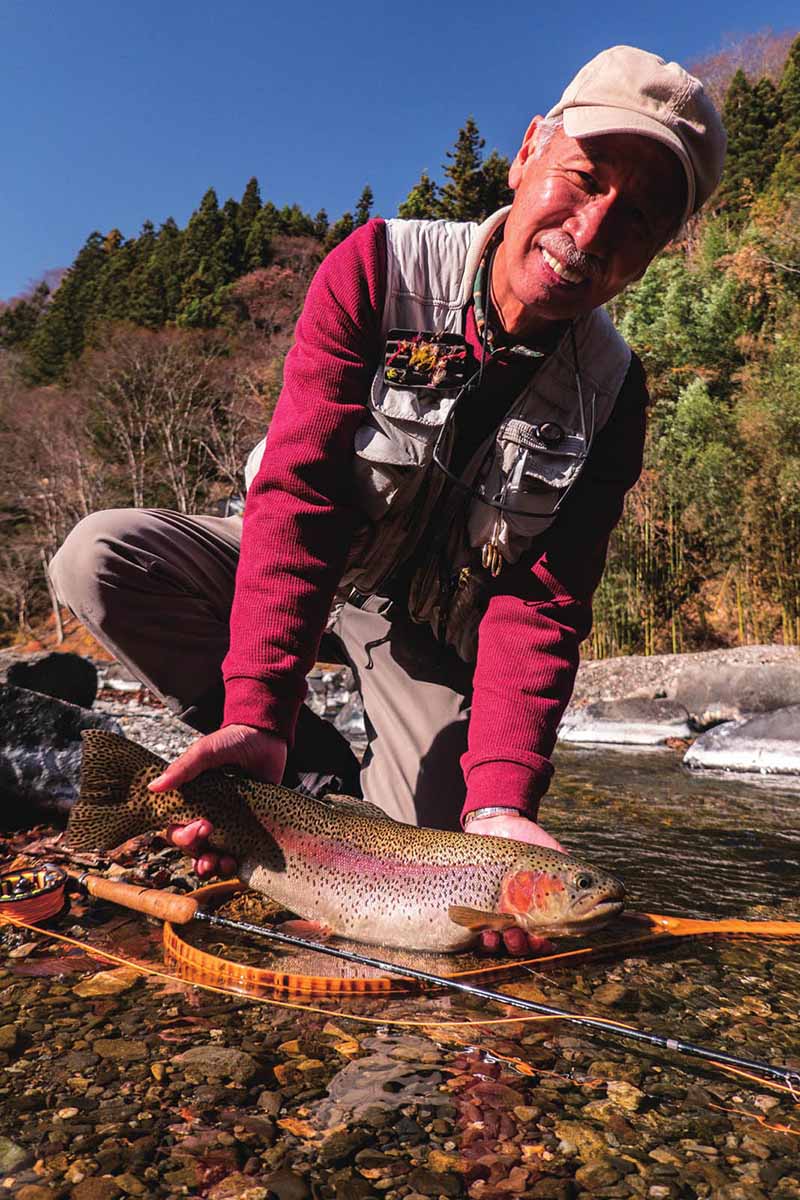 弾性を生かす | PARTNERS | FlyFisher ONLINE フライフィッシング専門誌フライフィッシャー オフィシャルサイト