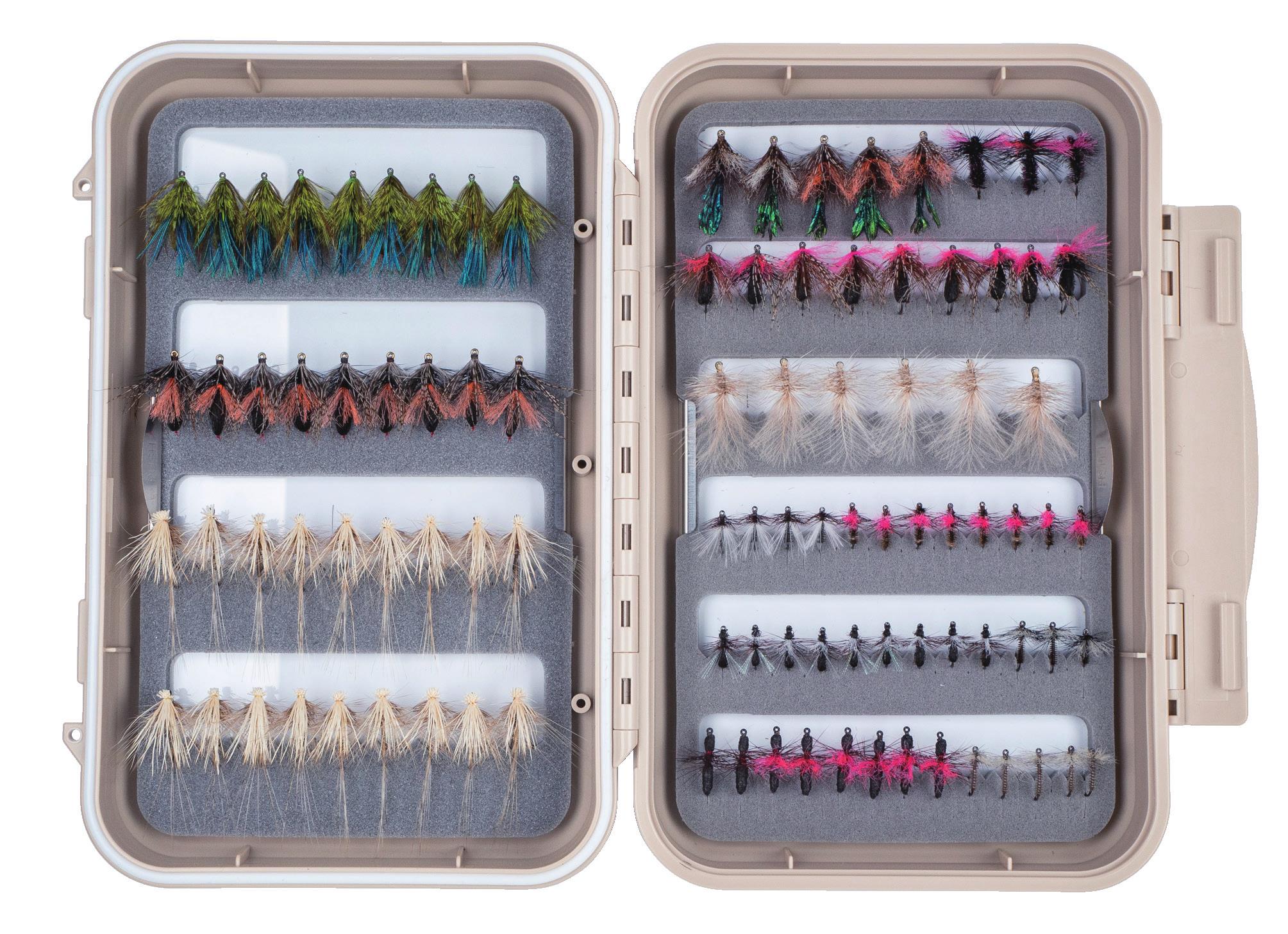 安田龍司さんのベストの中身 | ARTICLES | FlyFisher ONLINE